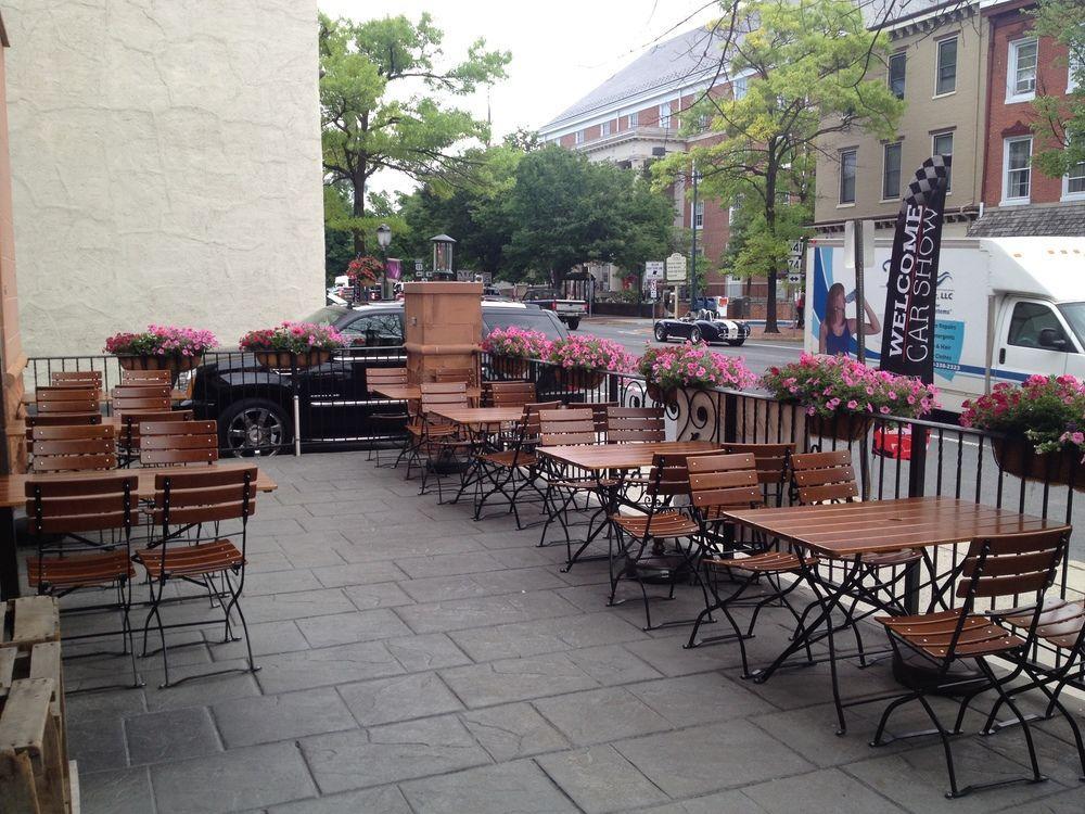 Comfort Downtown Hotel 3*