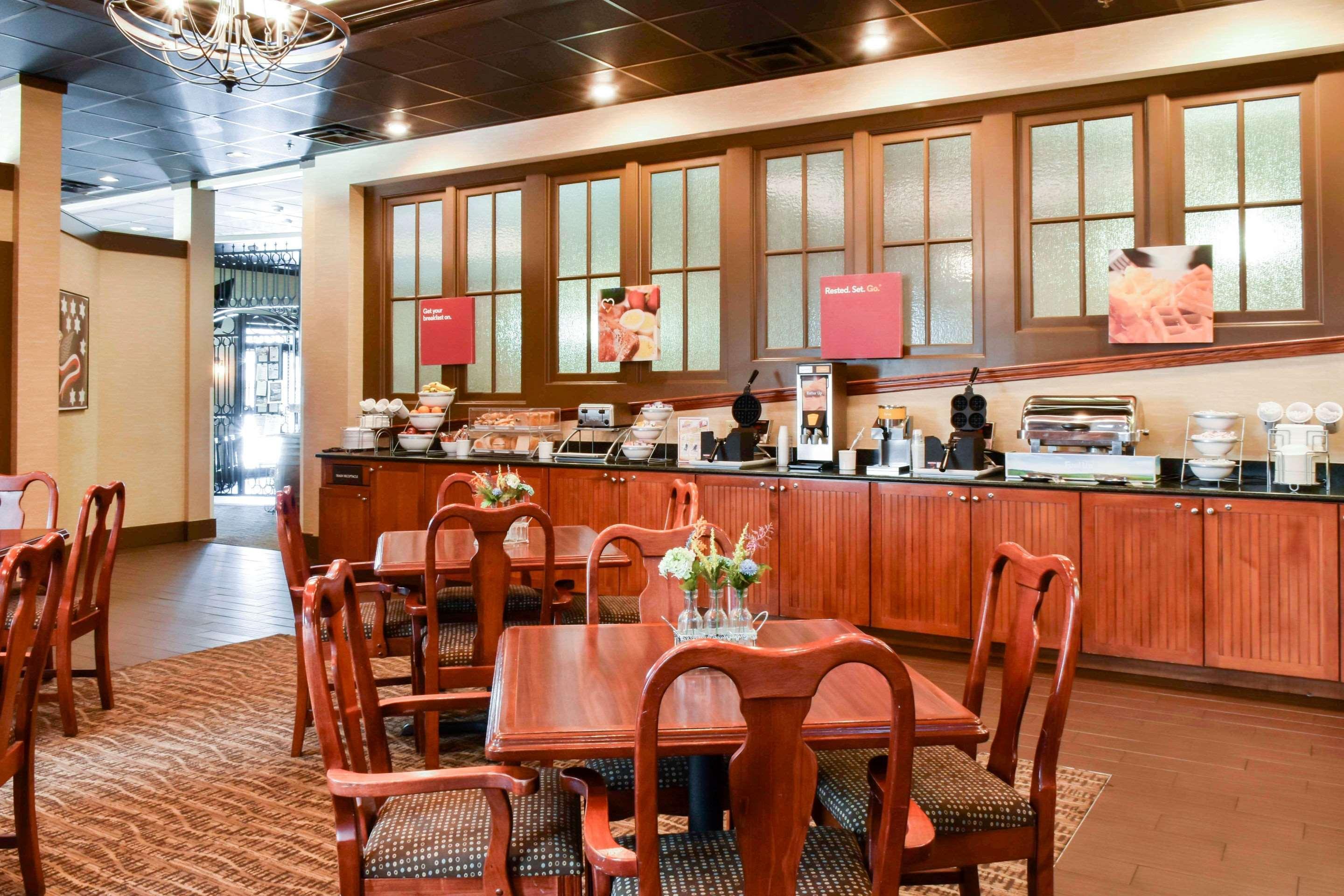 Hotel Comfort Downtown 3*