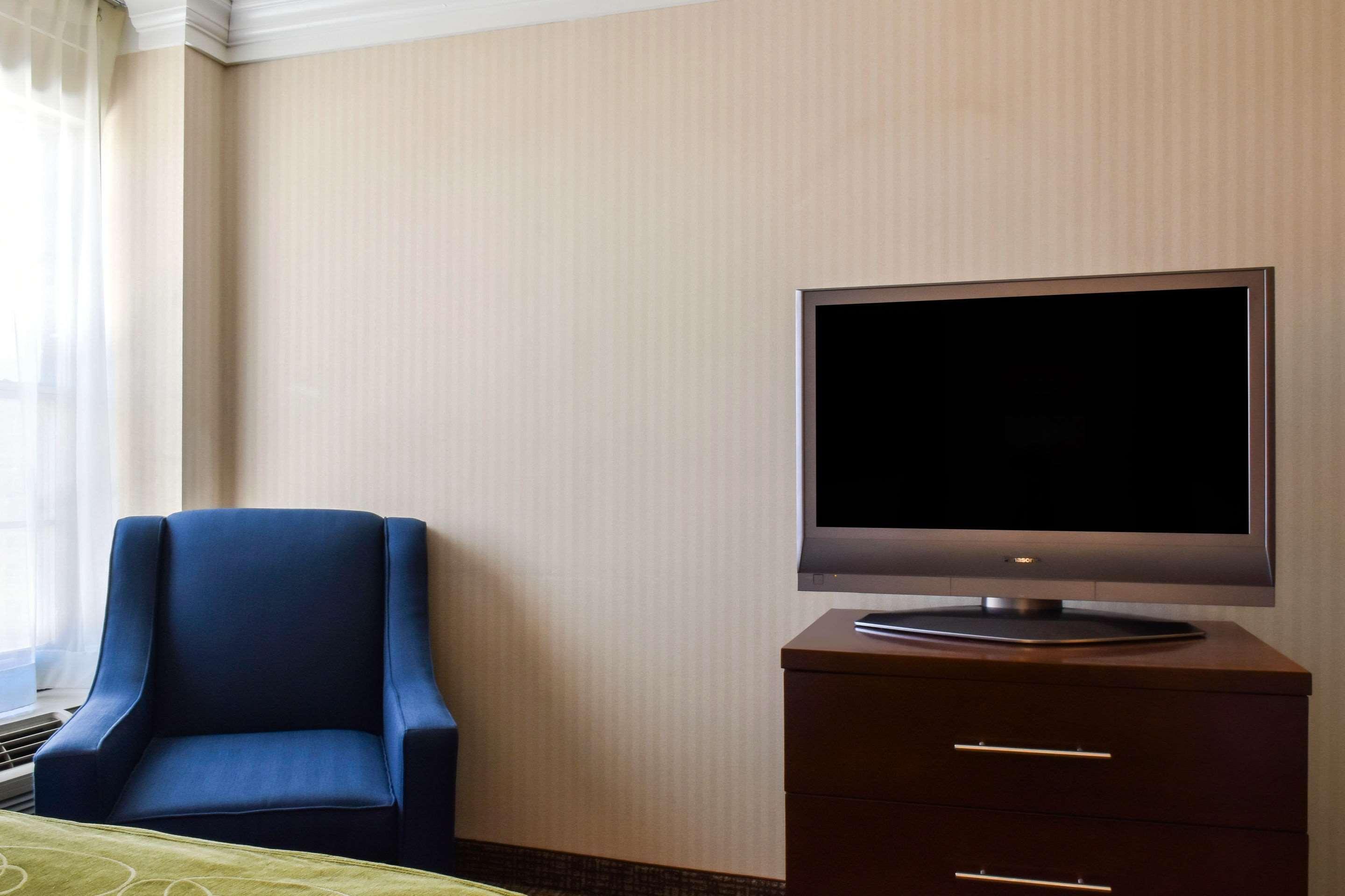 Comfort Downtown Hotel