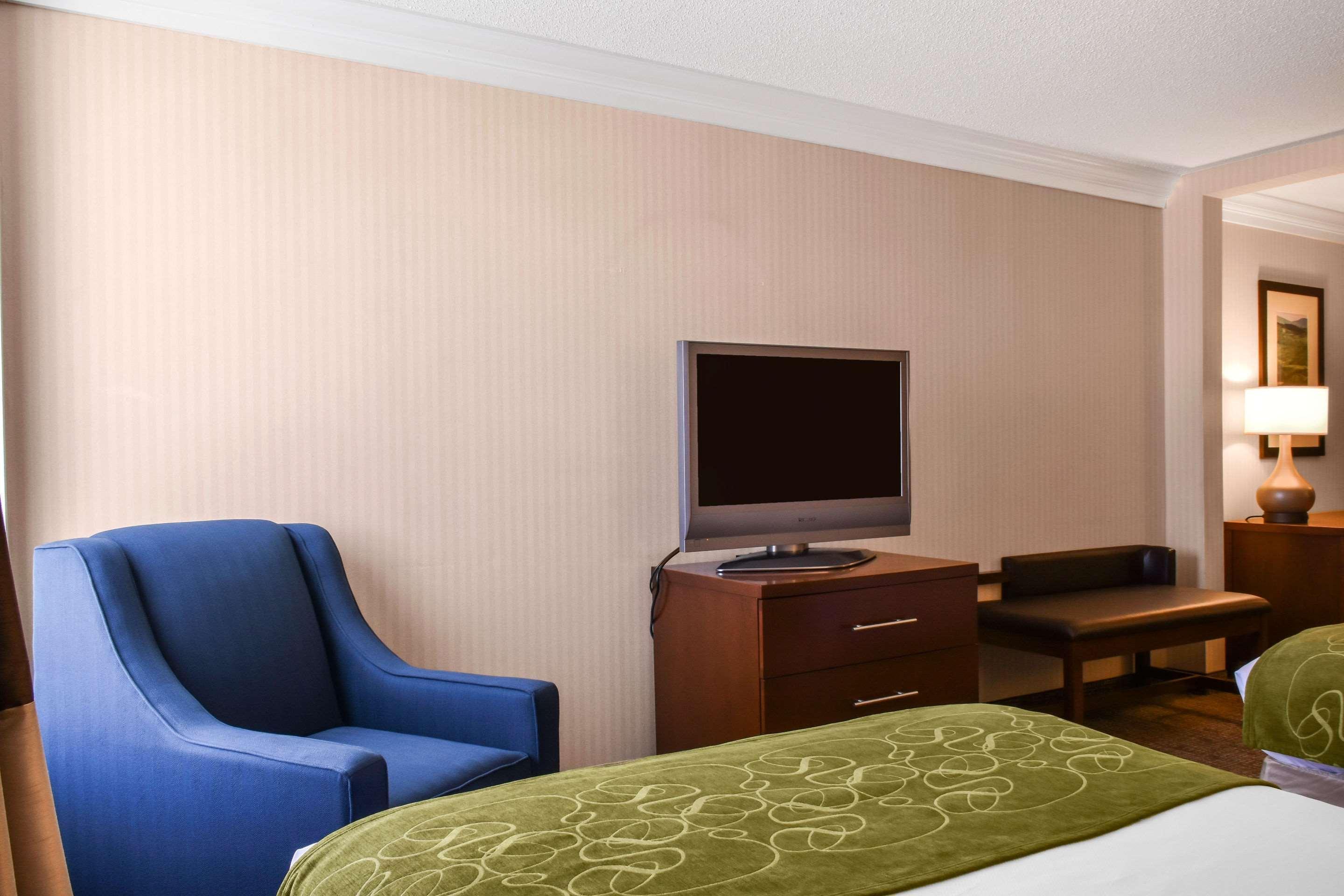 Comfort Downtown Hotel 3*